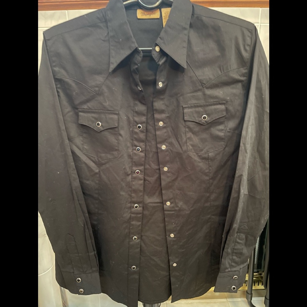 Wrangler black long sleeve button up